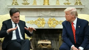 Марк Рютте та Дональд Трамп обговорюють відносини НАТО зі США