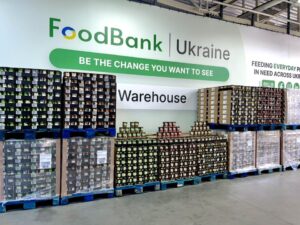 Фудбанкінг в Україні: магазини передаватимуть їжу нужденним