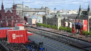 Росія виводить елітних бійців з фронту на парад у Москві