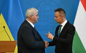 Сибіга заявив про відкриття нової сторінки у відносинах з Угорщиною