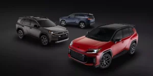 Оновлений Toyota RAV4 та три електрокросовери на презентації в Україні