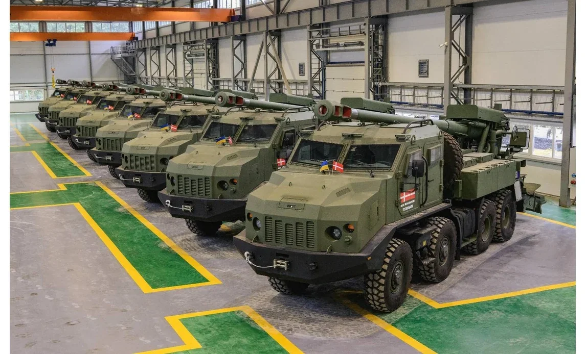 Українські броньовані ракетні комплекси на заводі ВПК