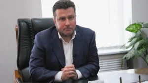 Вадим Яценко відповідає на критику призначення керівником хору Верьовки
