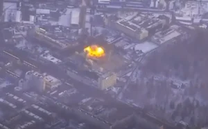 Ракетний удар по заводу «Сніжна Панда»: вибух і пожежа на підприємстві