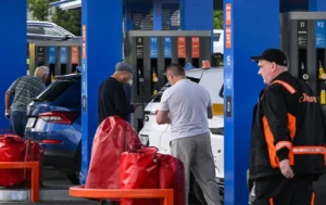 Россия продлила запрет на экспорт бензина и дизеля до января 2027