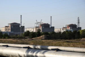Оккупированная Запорожская АЭС с реакторами 4, 5, 6 и трубопроводами