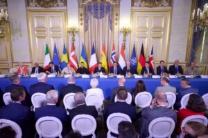 Лідери України та європейських країн за столом переговорів антибалістичної коаліції