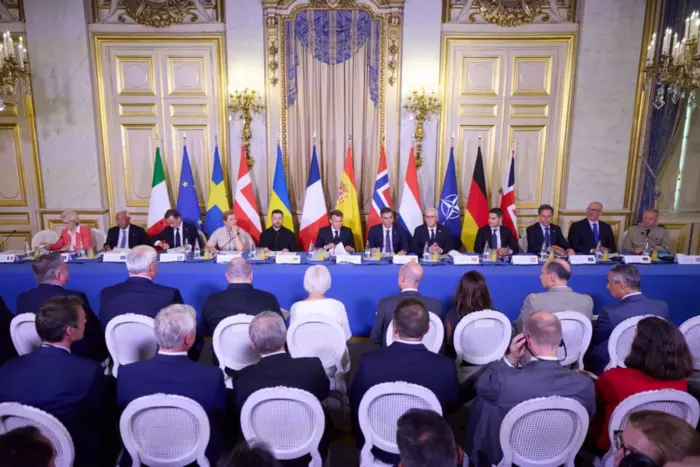 Лідери України та європейських країн за столом переговорів антибалістичної коаліції