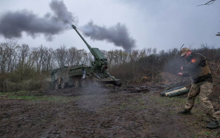 Ставка на далекобійні 155-мм снаряди: військові попереджають про ризики